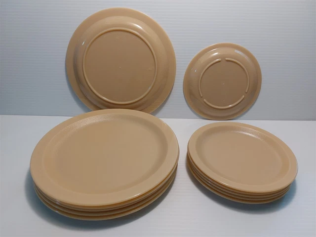 Lot Of 12 Beige Cambro Polycarbonate Plates - Six 9" 9Cwnr + Six 6.5" 65Cwnr