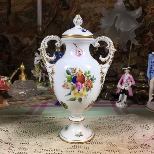 Herend Fruits and Flowers / Market Garden Lidded urn / vase