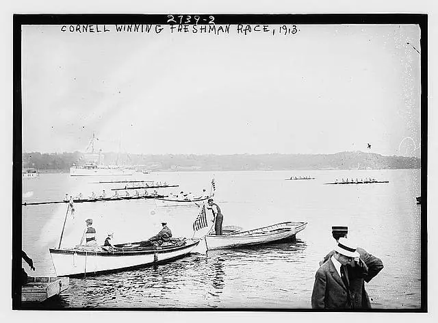 Cornell winning Freshman race - 1913,rowing races,Poughkeepsie,New York,NY