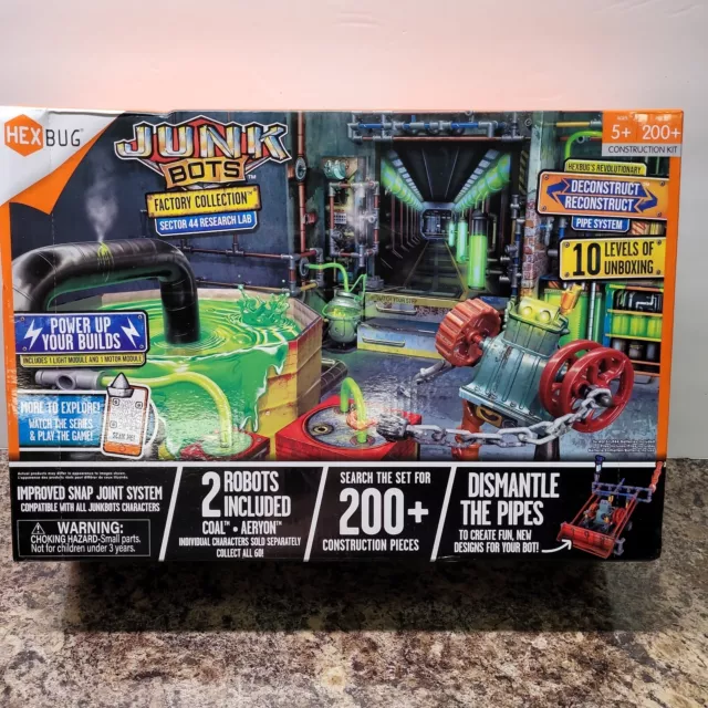 HEXBUG JUNKBOTS Small Factory Habitat Sector 44 Research Lab, Surprise Toy HEXBUG JUNKBOTS Small Factory Habitat Sector 44 Research Lab, Surprise Toy