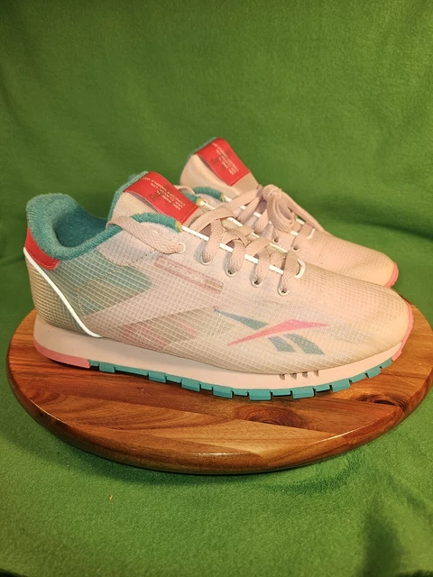 SIZE 9.5 - Reebok: 94RE-1L VER. CLASSIC LTR Concept Sample  display picture 2