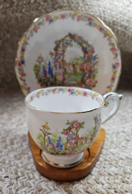 Vintage Tea Cup / Saucer Duo, Bell Bone China, England "Rose Cottage" Design.