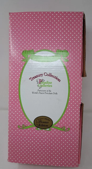 Treasury Collection Paradise Galleries Porcelain Musical Doll -  Bedtime Prayers 9