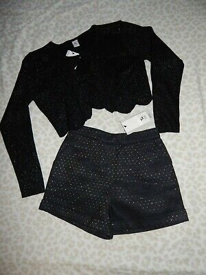 BNWT Girls 2 Piece Outfit In Size 8 Years
