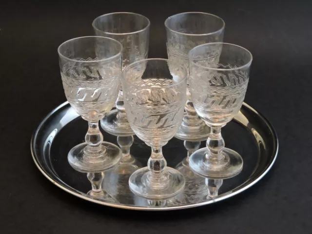 Thouvenin Vierzon  Portieux ? Lot de 5 verres à pied ancien à eau en verre moulé