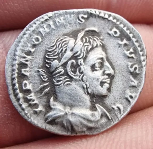 ELAGABALUS (218-222 AD) Roman silver Denarius , 19mm , 2.45mm