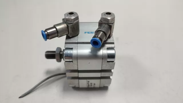Attuatore pneumatico FESTO ADVU-50-10-AP-A156636 / #A O1TA 5651