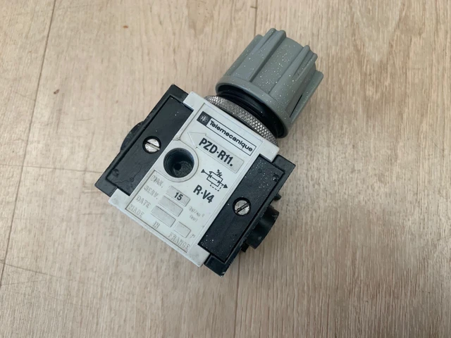 Régulateur de pression pneumatique Telemecanique PZD-R11 R-V4