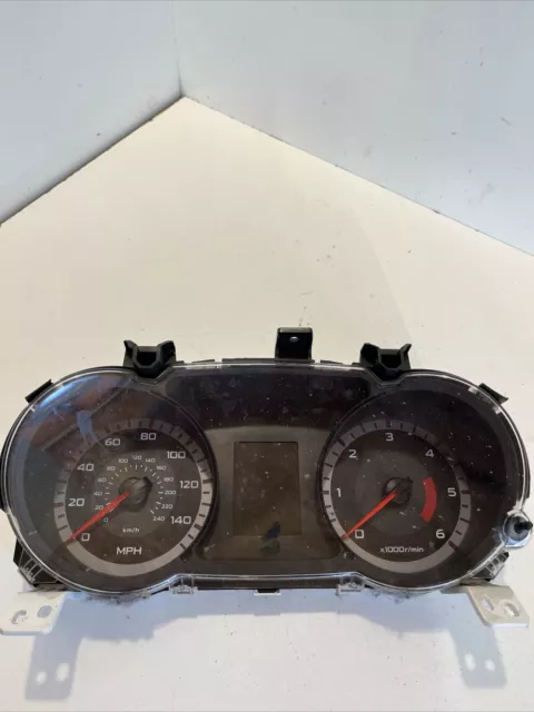 Mitsubishi Outlander speedometer instrument taho 8100a116a genuine 2.0 d 2009