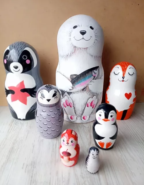 Animal Nesting Dolls para niños Set de 7 muñecos de madera pintados a mano