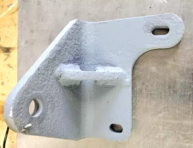 Marine Caterpillar 3208 Heat Exchanger Bracket