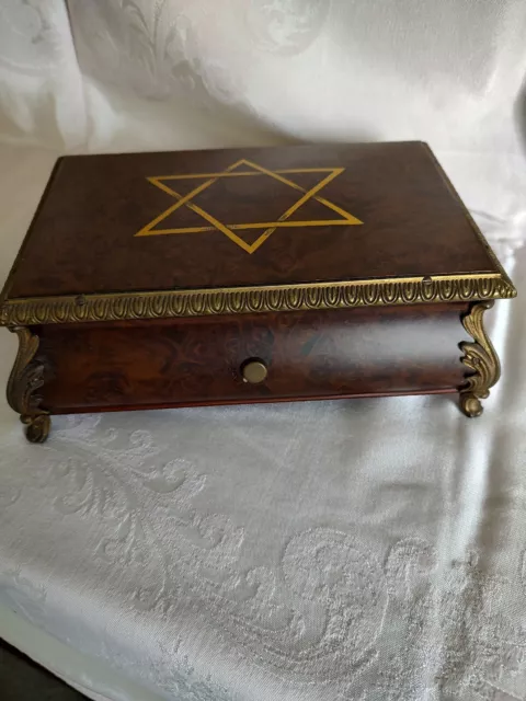 VINTAGE REUGE Swiss Movement Music Box Made in Italy Plays 3 Songs