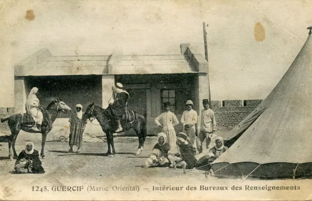 Postcard / Carte Postale Maroc Guercif Interieur Des Bureaux Des Renseignements