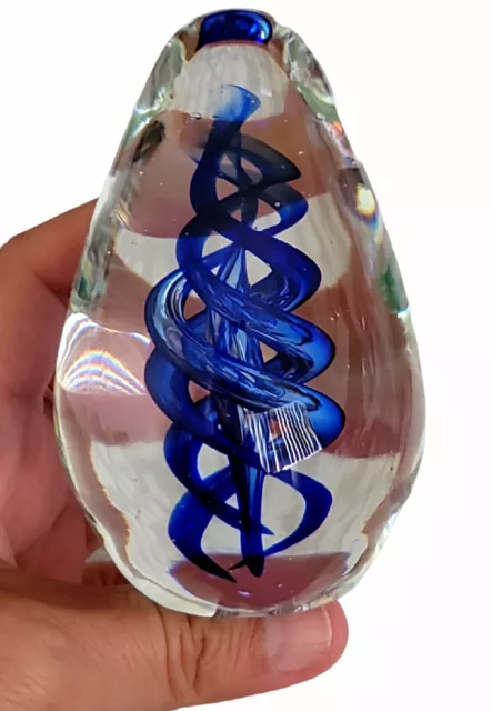 Art Glass Paperweight Hand Blown Clear & Blue Cobalt Color Swirl Egg Shaped B1