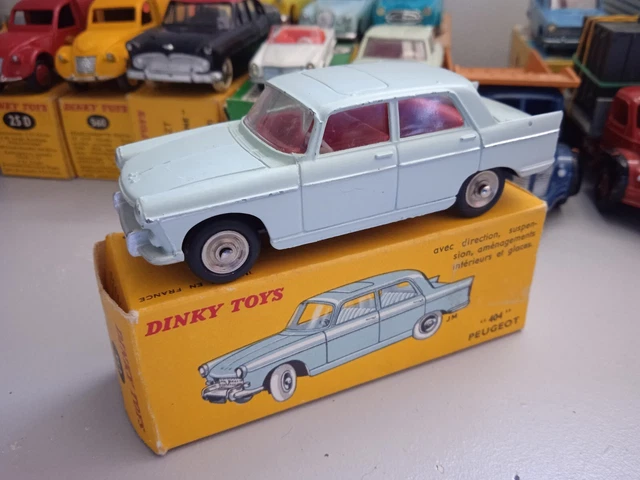 Dinky Toys France Réf 553 Peugeot 404 Jantes Concaves En Boîte