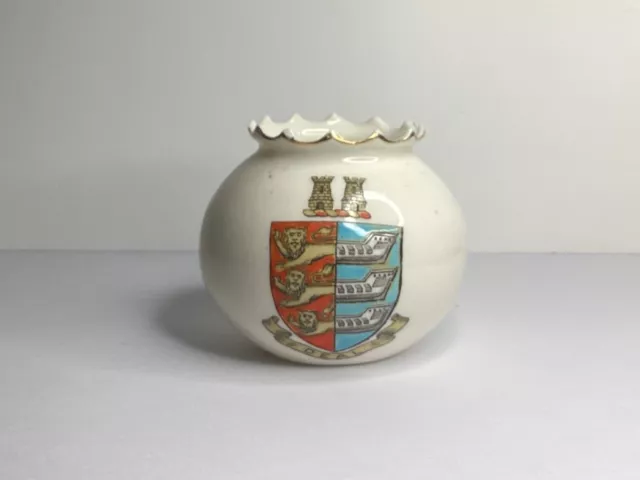 Crested China DEAL miniature WH Goss.