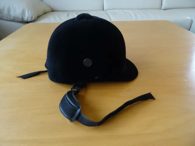 HORKA Reithelm, schwarz, Samt, Größe 56, Sehr guter Zustand