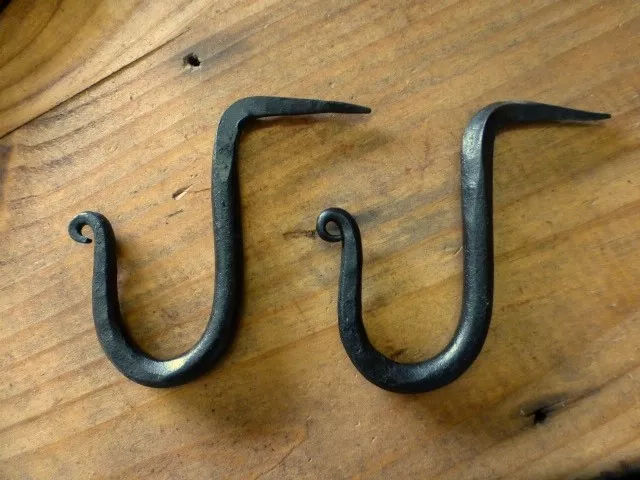 2 BLACK WROUGHT IRON DRIVE-IN SPIKE WALL HOOK RUSTIC ANTIQUE STYLE barn hardware
