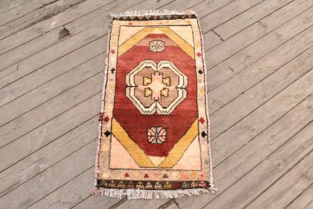 Vintage Rug 18''x35'' Small Rug Doormat 1x2 Hand Knotted Muted Wool Rug 46x90cm