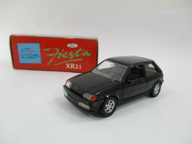 Miniature Ford Fiesta XR2i Rouge 1/43 Schabak - Occasion - Collection