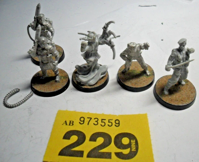 MODIPHIUS ACHTUNG CTHULHU Characters AE WWII SotR bizarre Y229 EUR 35