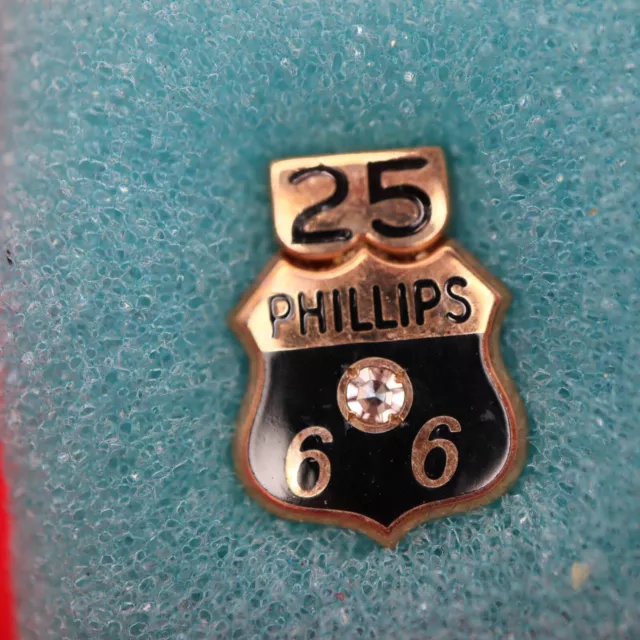 Phillips 66 Oil And Gas 10K Gold Diamond 25 Years Service Award Pin. Neat Rare