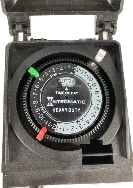 Intermatic 24 Hour Outdoor Timer Model HB35R 1200 Watt10A Used, Works Great!