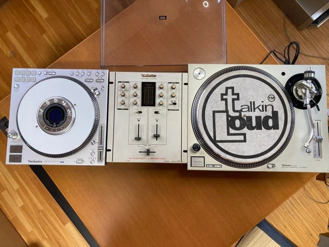 Technics SL-1200 MK3D Silver Pair Direct Drive DJ Turntables Set from JAPAN