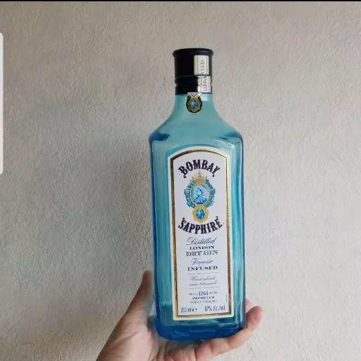 Bombay Sapphire Gin Blue Bottle Empty Japan