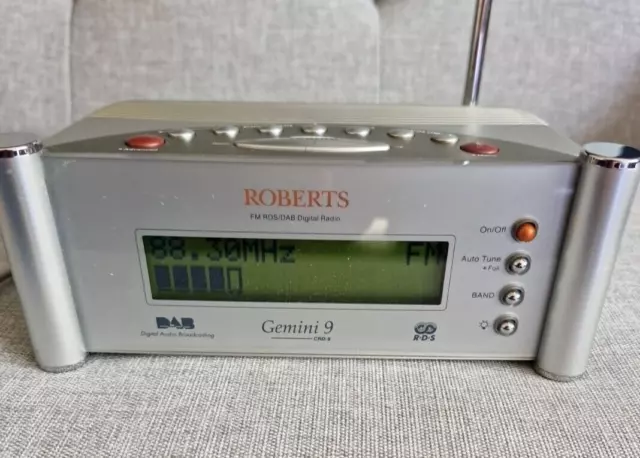 Roberts Gemini CRD-9 DAB /FM radio Working