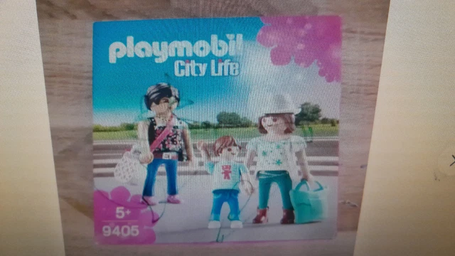 Playmobil Shopping Girls - 9405 - Playmobil City Life in offerta da