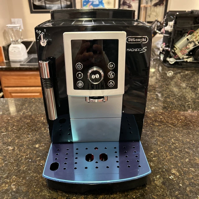 DELONGHI MAGNIFICA S Automatic Espresso Coffee Machine ECAM23210B