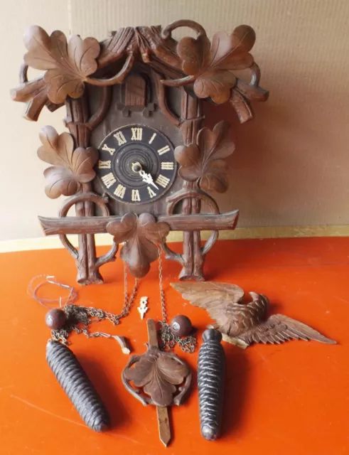 Reloj de cuco incompleto muy antiguo con péndulo, 2 pesos coleccionista/reloj de manitas
