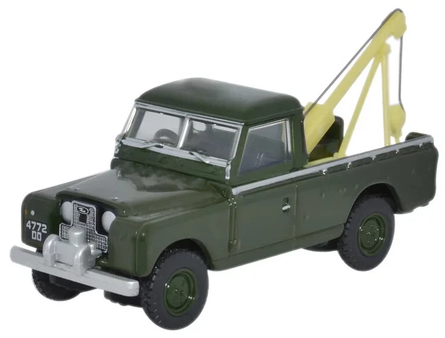 Modèle Réduit LAND ROVER Série 109 Pick Up Rouge - Échelle 1/43 - Marque Oliex - Neuf