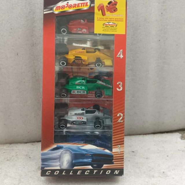 Majorette Racing Lancia Delta Integrale Voiture à Collectionner avec Roue Libre et pièces ouvrantes, modèle de Voiture de Rallye Riche en détails, à l'échelle 1:64, Blanc, pour collectionneurs et