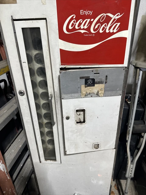 coke machine vintage