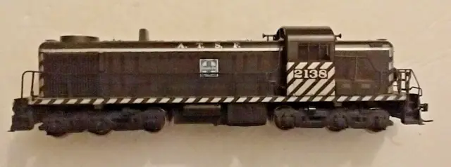 HO scale Kato ATSF Santa Fe  Diesel Locomotive  ATSF 2138