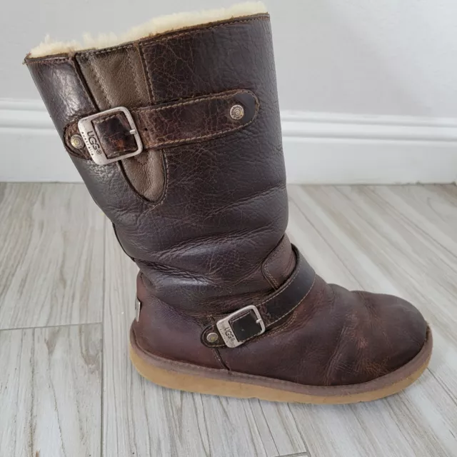 UGG Kensington Women's Moto Biker Brown Leather sheep Fur Lined Sz 8 M 5678 UGG Kensington Women's Moto Biker Brown Leather sheep Fur Lined Sz 8 M 5678
