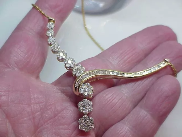 2Ct Round Cut Moissanite Women's Floral Pendant Necklace 14k Yellow Gold Plated