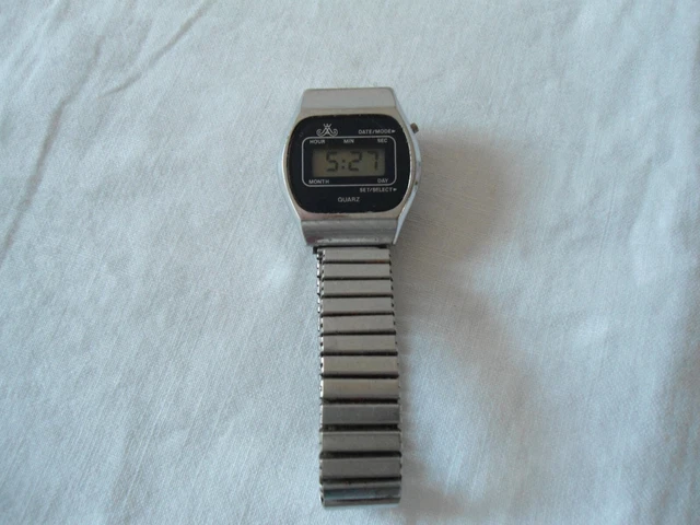 Meisteranker ,Ruhla LC Quarzt Herren Digitaluhr Made in  GDR Export