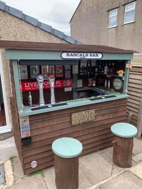 Garden BAR  Pub - man cave - home bar