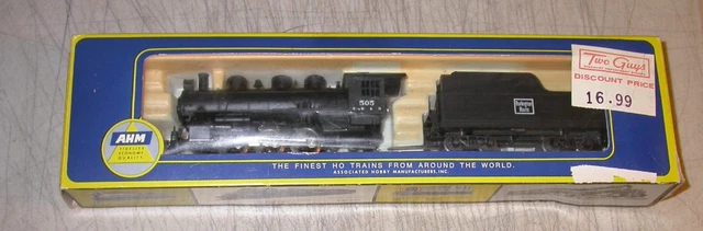HO AHM RIVAROSSI 5144 CB&Q 0-6-0 USRA Steam Locomotive Switcher