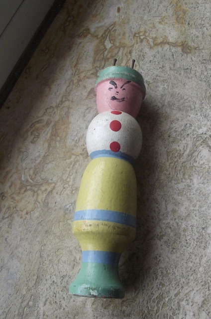 ANCIEN PRESSOIR À agrume ou autre?En fonte dans son jus à remettre au