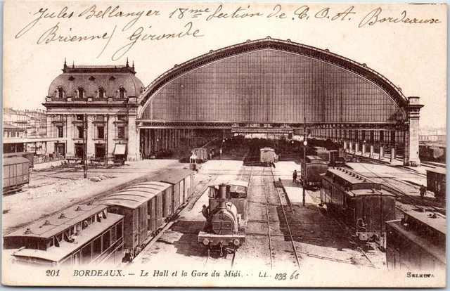 33 BORDEAUX - le hall et la gare du midi.