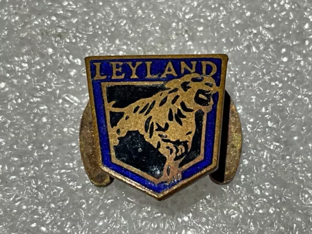 1950'S LEYLAND BUS ROYAL TIGER OLD ENAMEL PIN BADGE CUFF BUTTON Fattorini & Sons