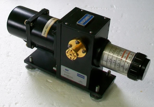 HUGHES (MILLITECH ?) WR15 50-75ghz microwave motorized attenuator 45724H-1111