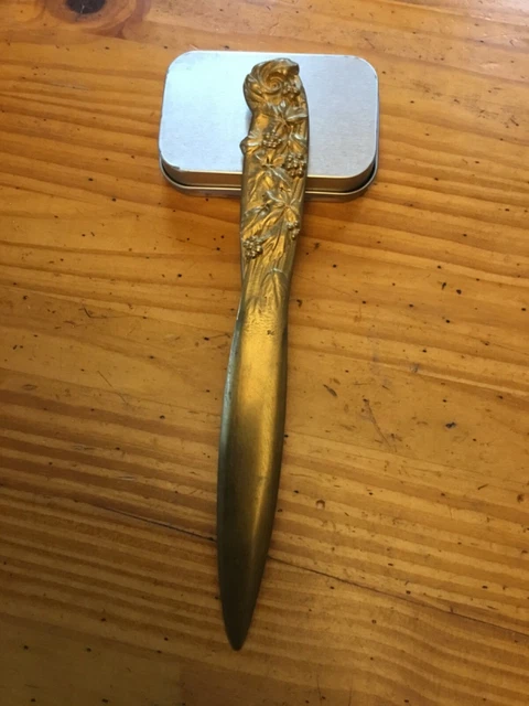ANCIEN COUPE PAPIER Ouvre Lettre en bronze décor AIGLE Déployé reich