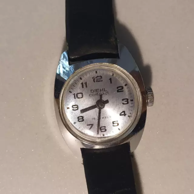 German's Vintage Mechanical "DIEHL" Women's Watch "Compact" 15 Rubis Watch 1970!