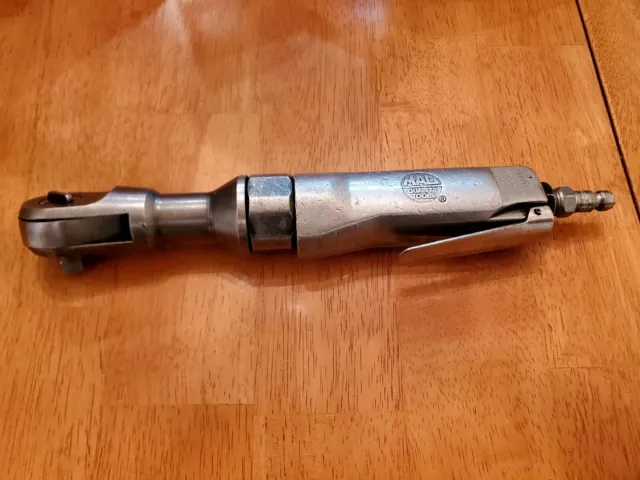 Mac Tools 3/8 Drive Air Ratchet AR107 For Parts Or Repair Only