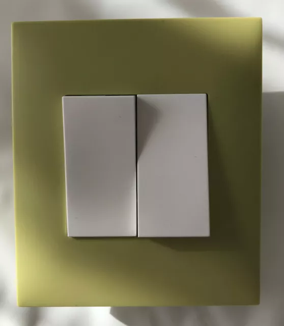 Arnould Espace Evolution Vert,Interrupteur et Bouton Poussoir, Prêt à Poser